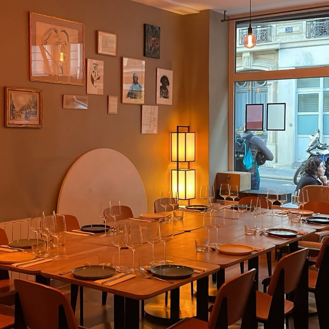 6 Best Places to Drink Natural Wine in Paris By the Glass (2026)