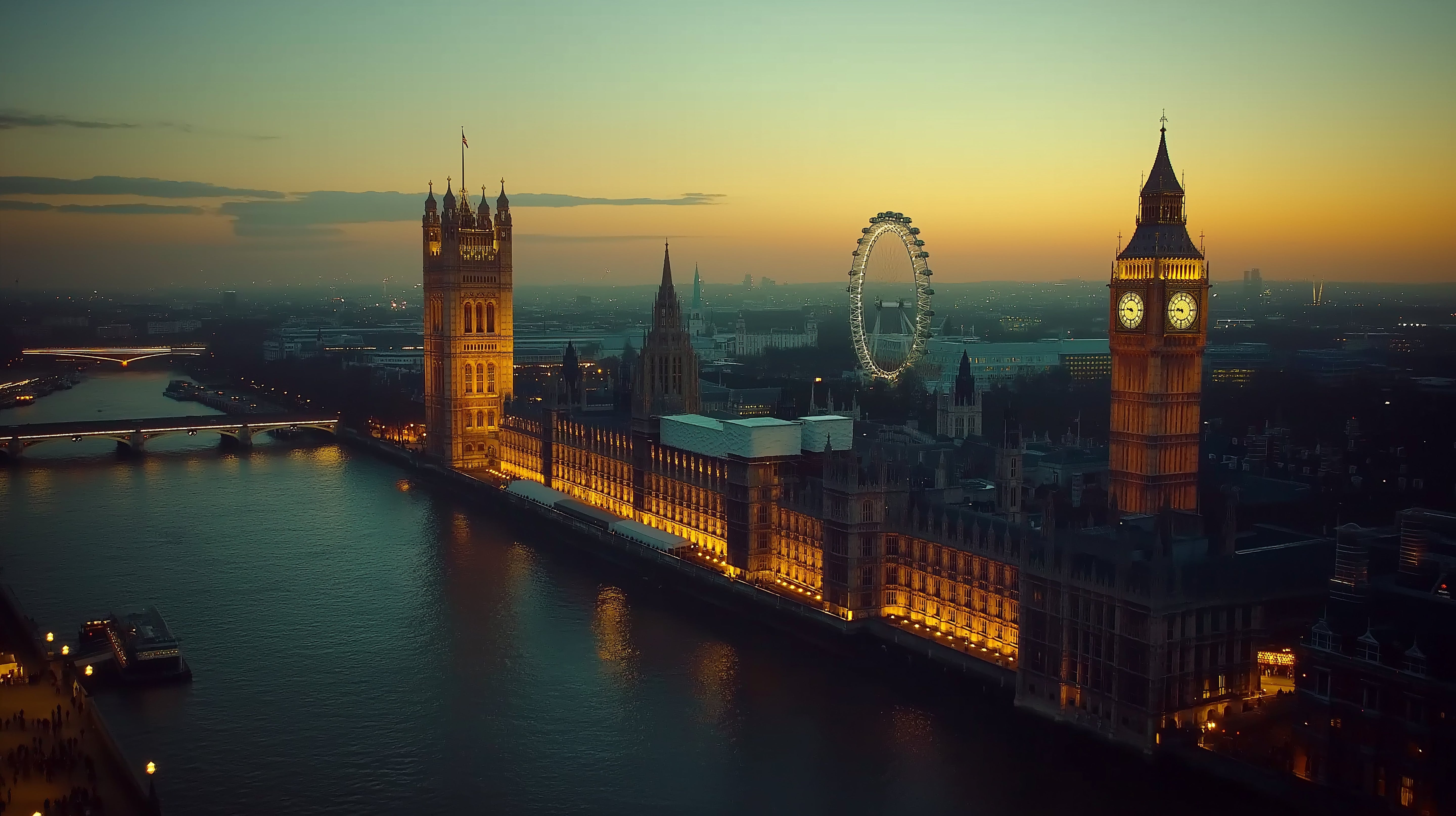 best wine bars london; london city view at dusk