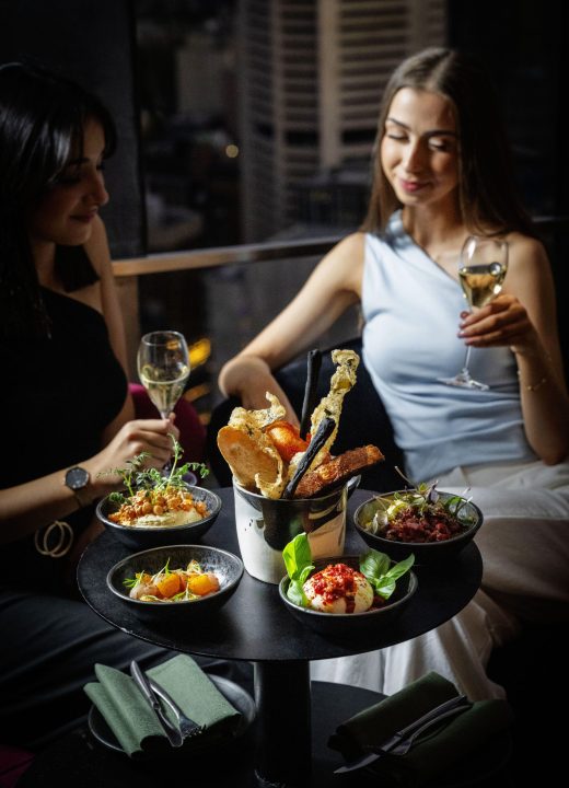 O Bar & Dining