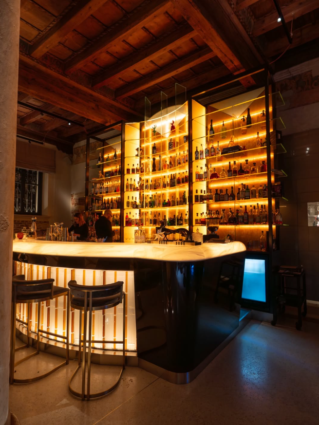 Velvet at Palazzo Soave