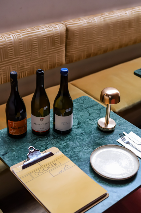 Oocker wine bar Amsterdam