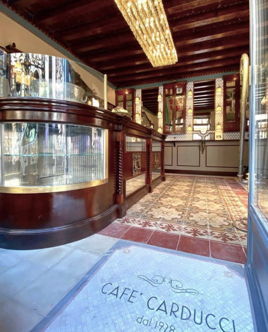 Carduchi Language Carducci Café