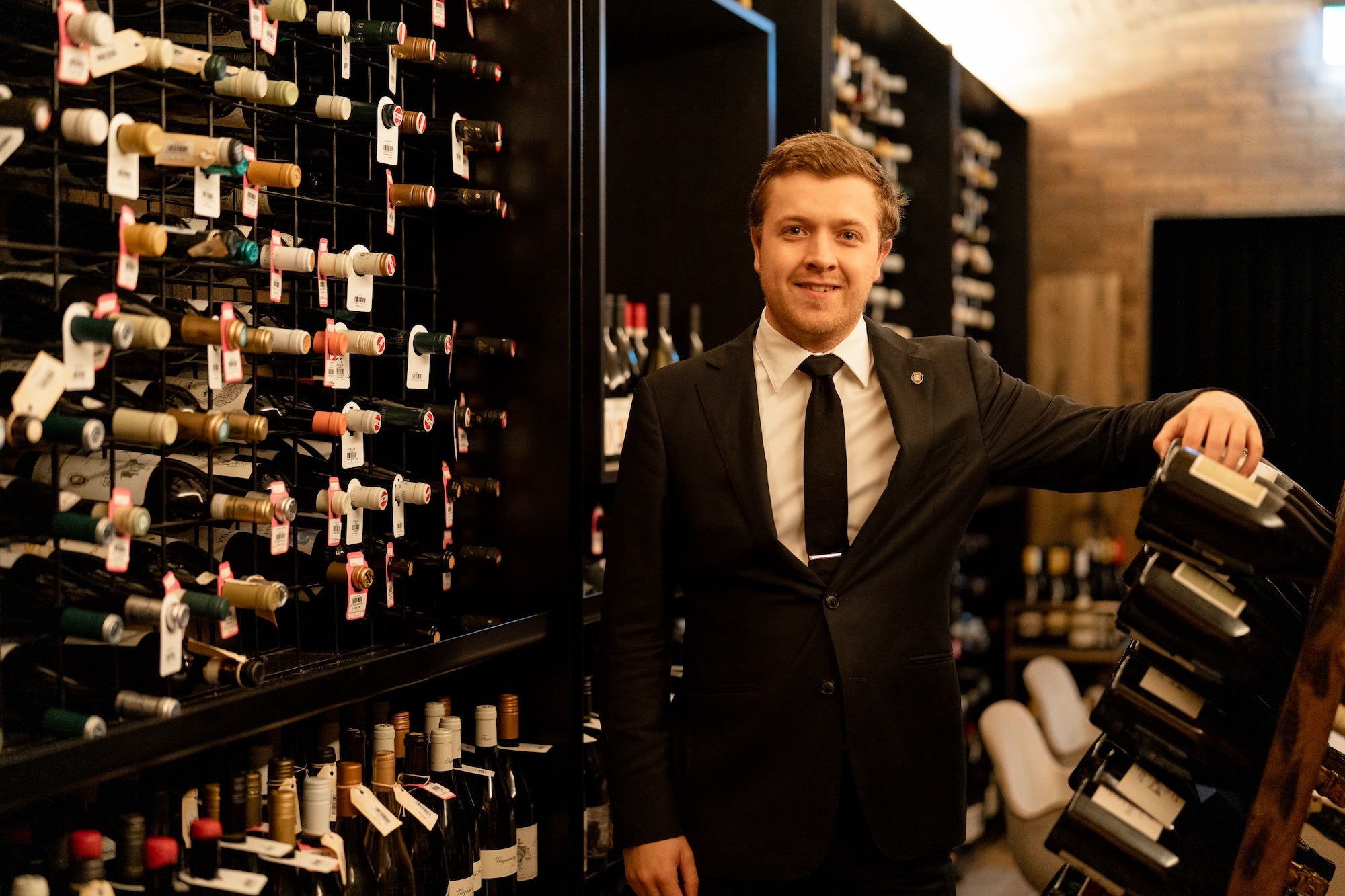 Image-venue_112426352889_3vm5f41dsgj_sommelier_image.jpg