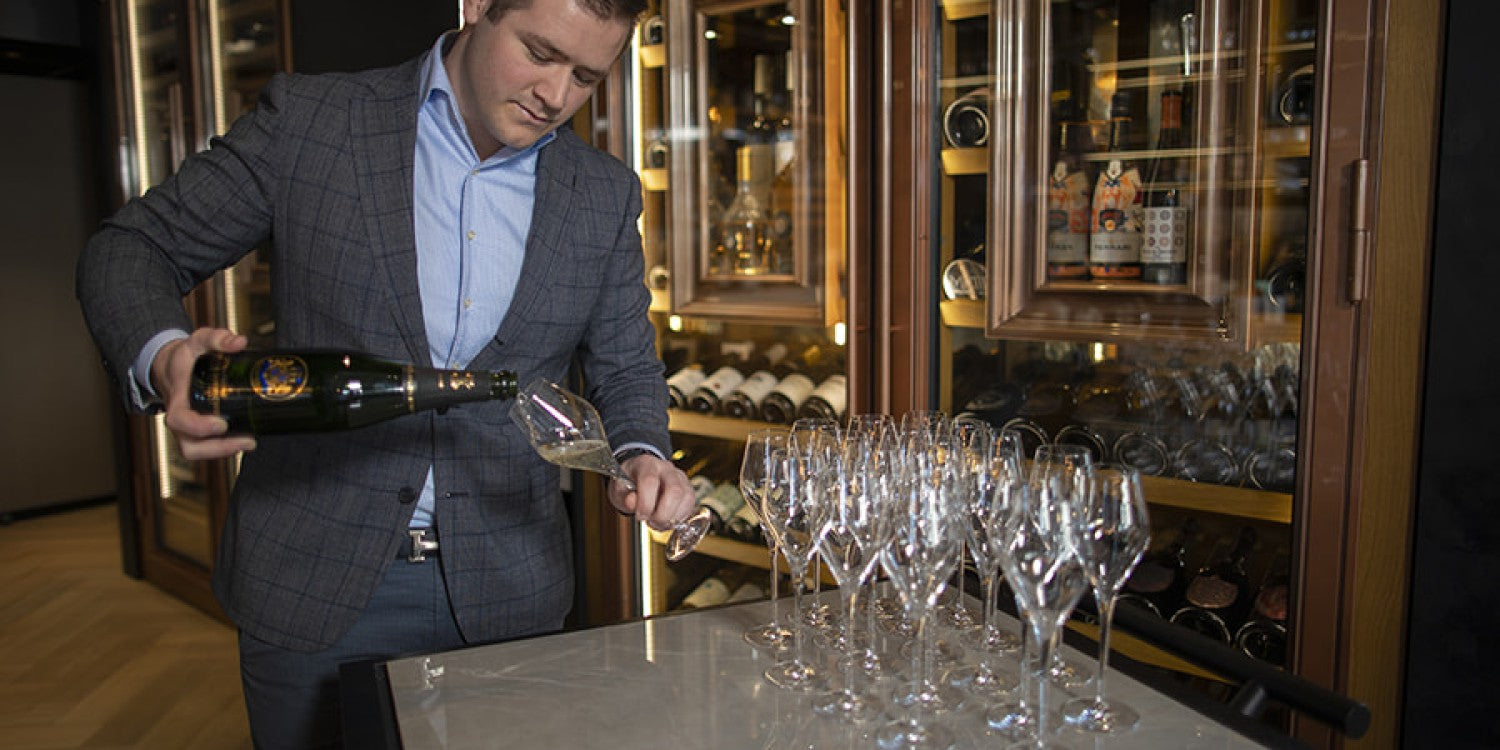 Image-venue_114008228089_x6r9l6ycst_sommelier_image.jpg