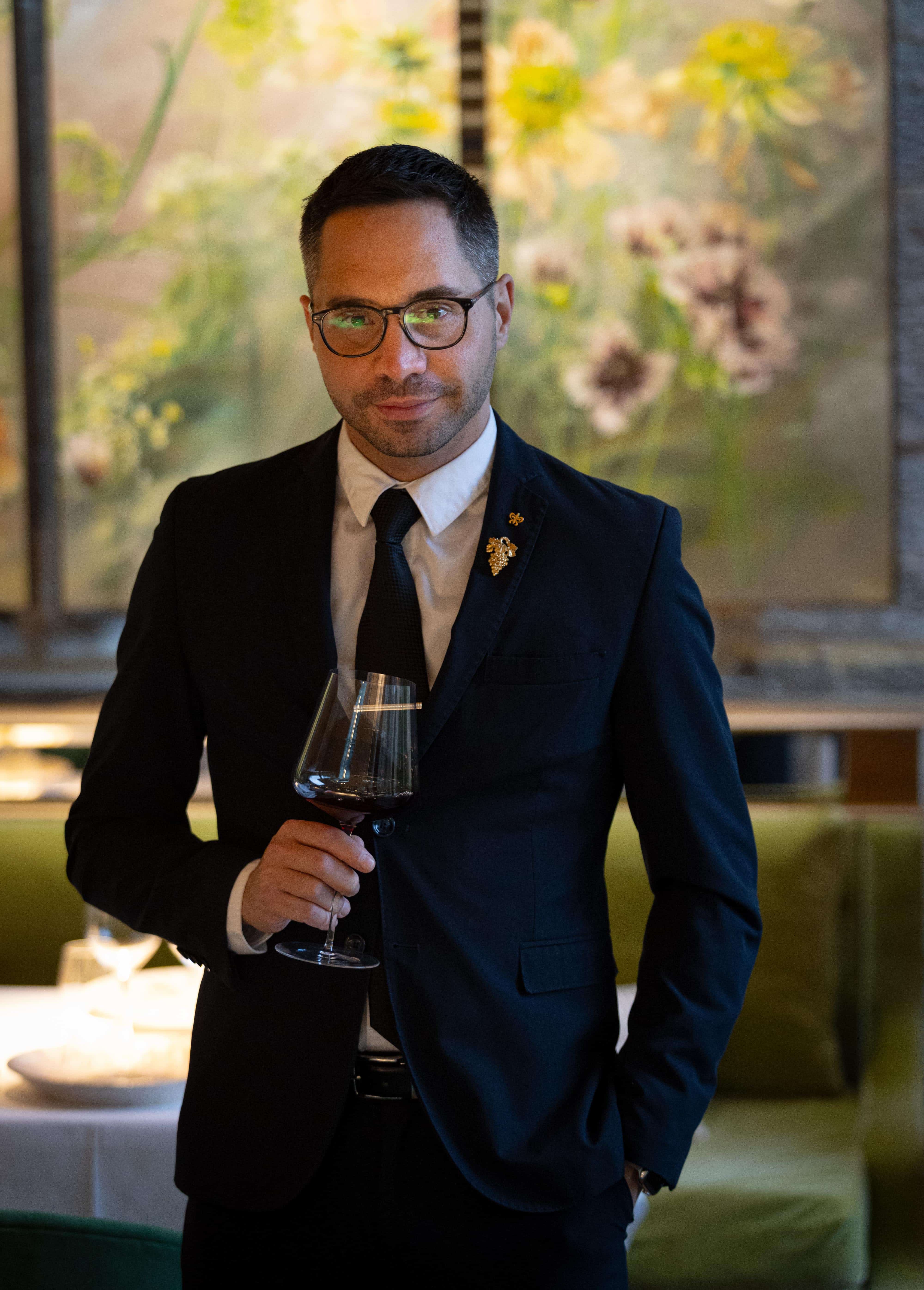 Image-venue_193239187705_vo9t1b9swm_sommelier_image.jpg