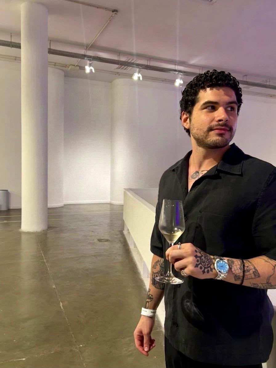 Image-venue_221230596345_79phgq32aj4_sommelier_image.jpeg